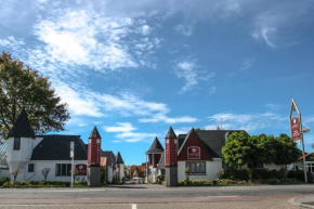 Camelot Motor Lodge